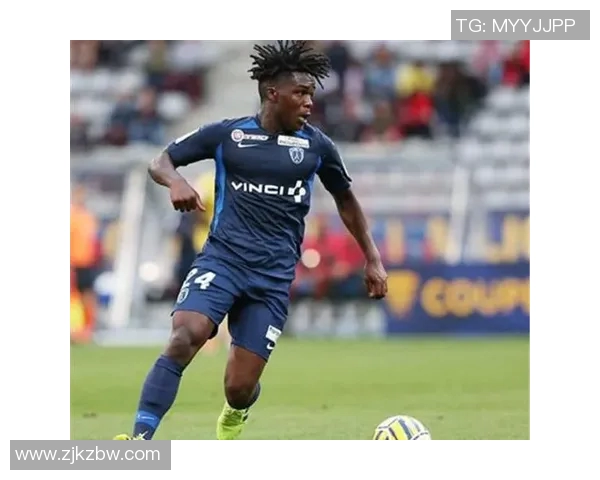 尼奥尔与巴黎的精彩对决结果揭晓赛季走势引人关注